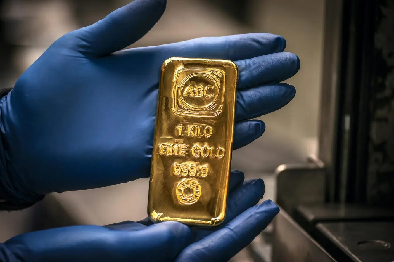 Gold remains below $1,700 